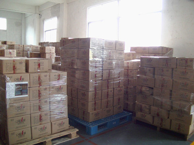 廣州成品倉庫哪家服務(wù)好？龍森倉儲(chǔ)以專業(yè)裝卸服務(wù)樹立優(yōu)質(zhì)商家典范